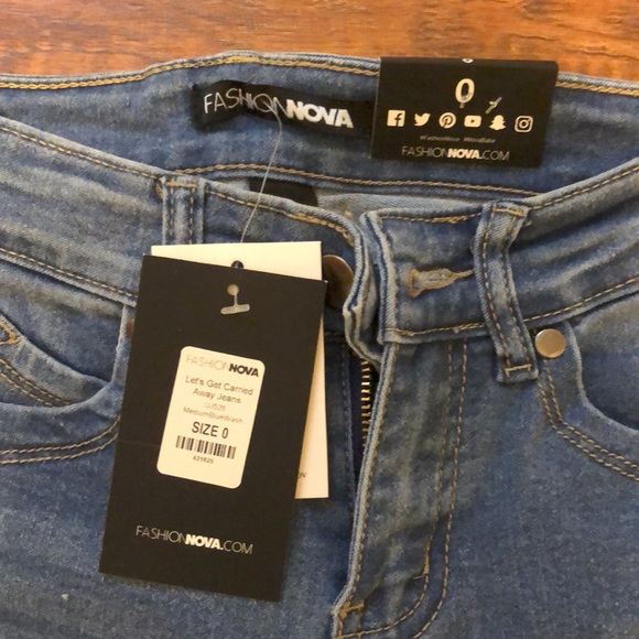 Brand New With Tags Fashion Nova Jeans - Picture 4 of 6